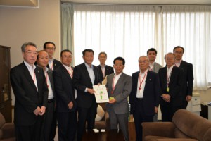 小林農林水産省農村振興局次長への要請活動の様子