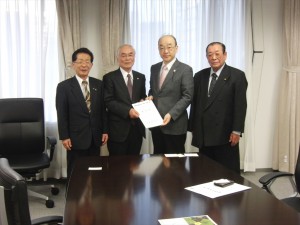 復興庁岡本事務次官へ要請