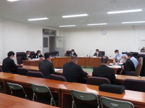 福島県議会県民連合議員会での様子